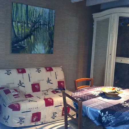 Penzion Au Bord De Sevre 3*